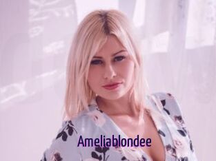 Ameliablondee