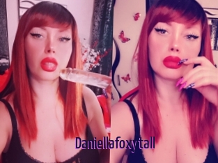 Daniellafoxytall