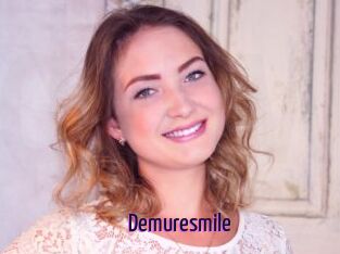 Demuresmile