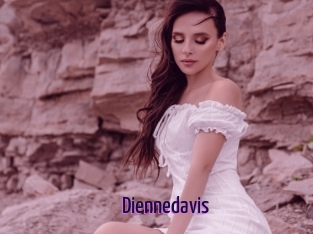 Diennedavis