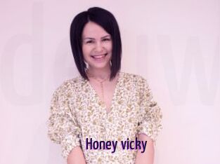 Honey_vicky