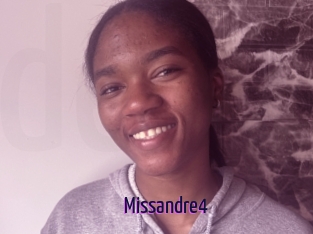 Missandre4