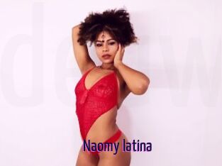 Naomy_latina