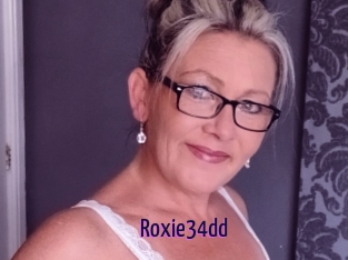 Roxie34dd