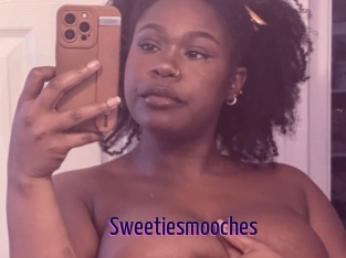 Sweetiesmooches